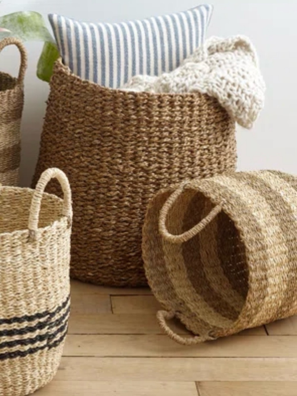 Pottery Barn Natural Brown Woven Seagrass Storage Baskets Sold Out Set/2